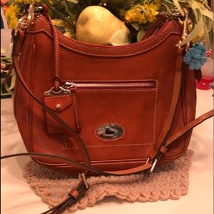 Dooney and Bourke Crossbody Purse